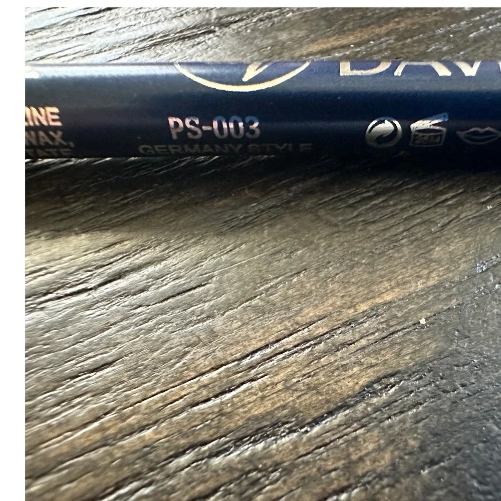 Davis Waterproof Protection Lip and Eye Liner Pencil Color 07 Navy Blue PS-003